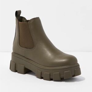 CIRCUS NY Darielle Lug Boot in Olive